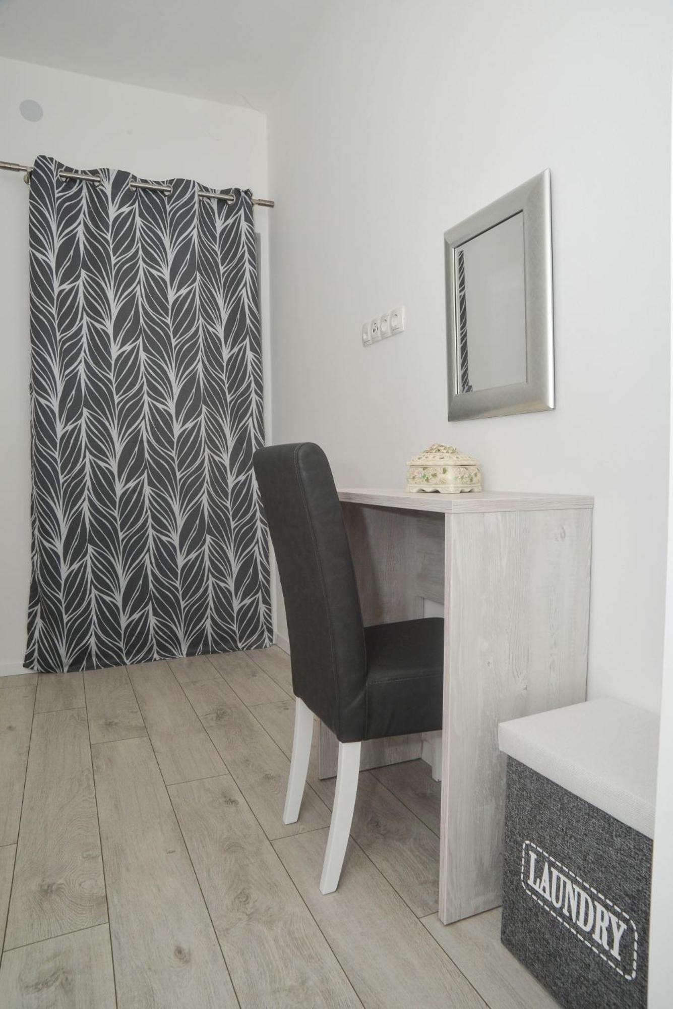 Mavra-kukljica Apartment *